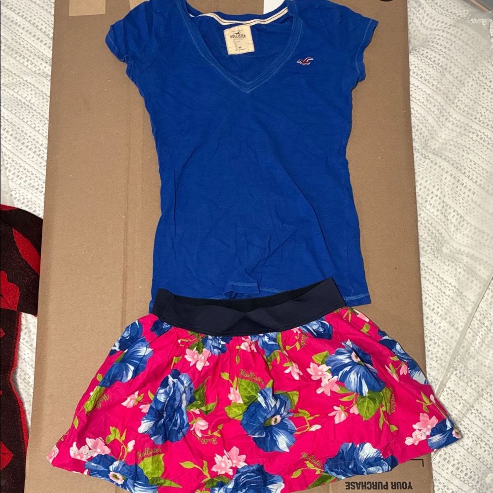 Hollister Bright Blue V-Neck Shirt With Floral Skirt